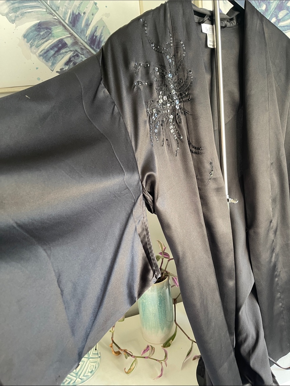 Black satin La Senza kimono robe with black crystals rhinestones - Picture 4 of 6